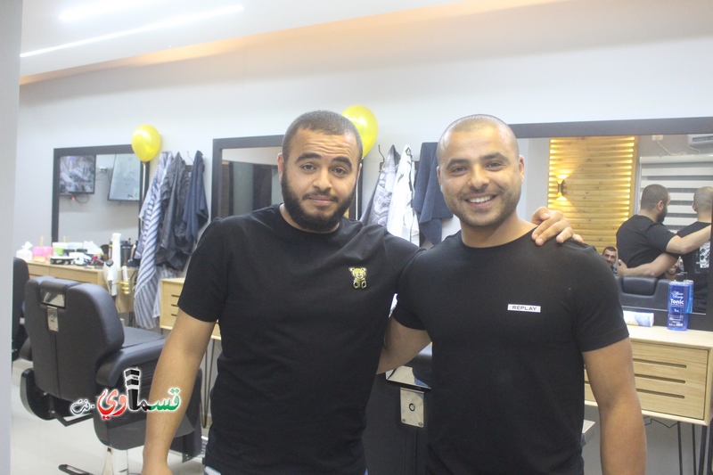 افتتاح  صالون ابو عمري للحلاقة في كفرقاسم بادارة رماح ابو جابر , واسعار خاصة بمناسبة الافتتاح وشهر رمضان 